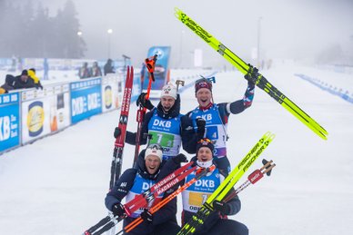 Norwegians dominate the relay