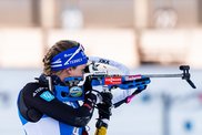 Biathletin am Schießstand Biathletin am Schießstand